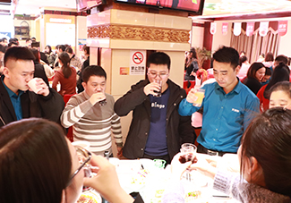 �ж����㣬�ж��Լ����ж������ж������