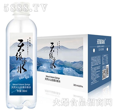 �쾉��ˮ��Ȼ��ɽ��ӿ��Ȫˮ