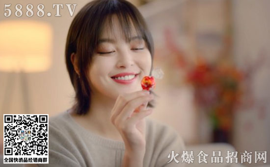 辛芷蕾獨享LINDOR瑞士蓮軟心巧克力所帶來的融情時刻 辛芷蕾獨享LINDOR瑞士蓮軟心巧克力所帶來的融情時刻